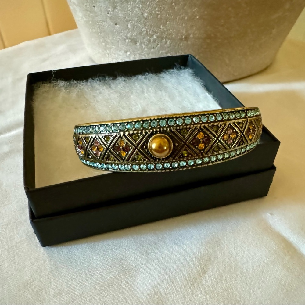 Elegant Gold and Blue Women's Bracelet